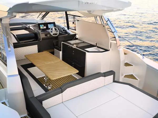 Motoryacht: Bavaria SR36 